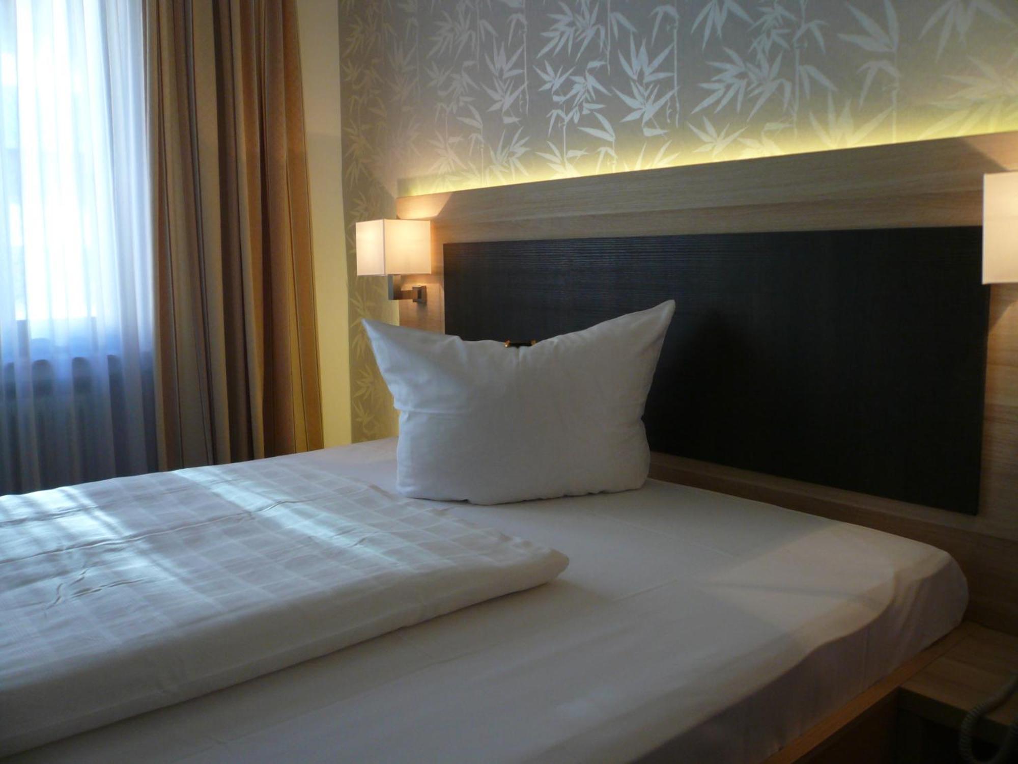 Hotel Kaiserhof Siegburg Ngoại thất bức ảnh